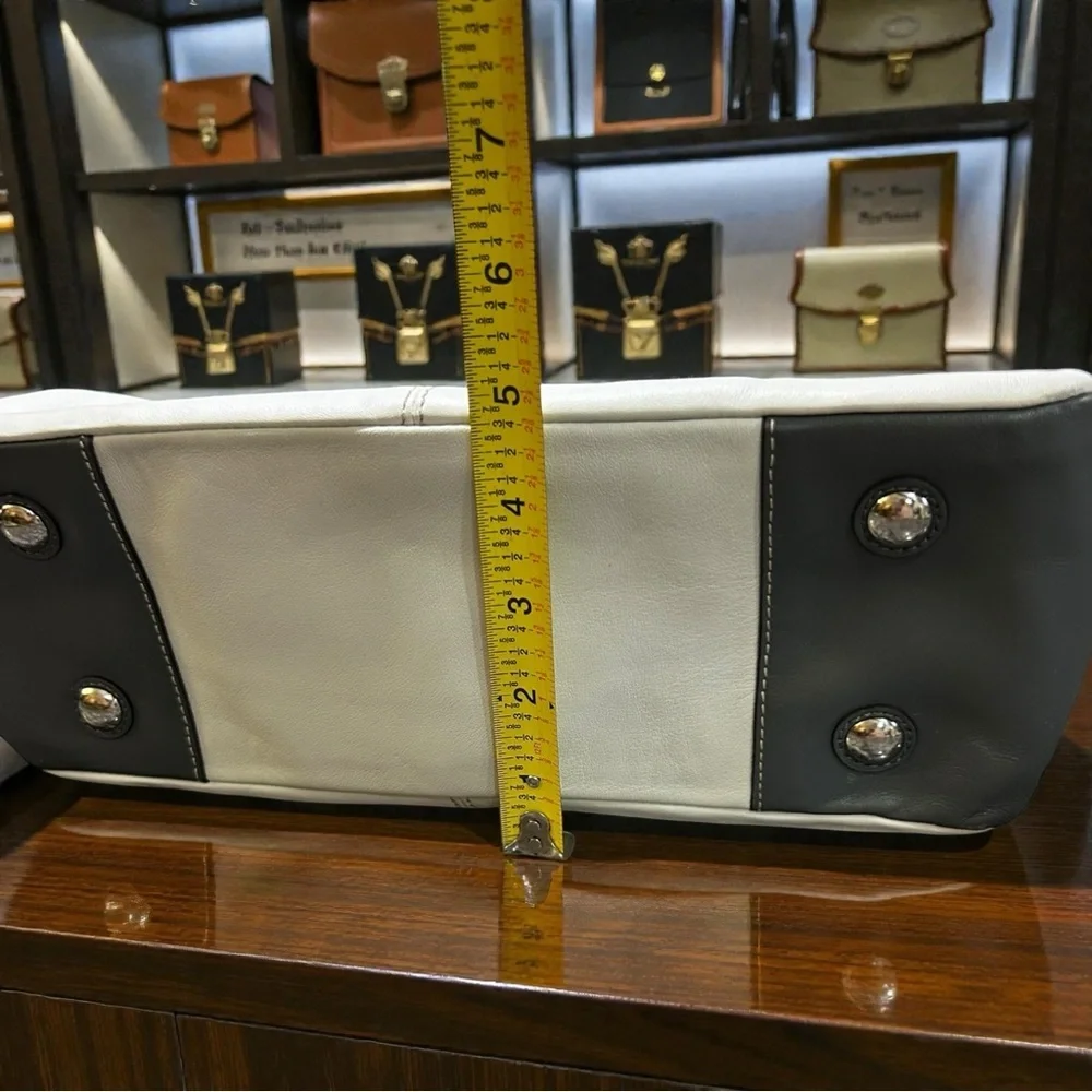 Original COACH Ivory & Gray Classic Shoulder Bag – F13759 - Picture 14 of 16